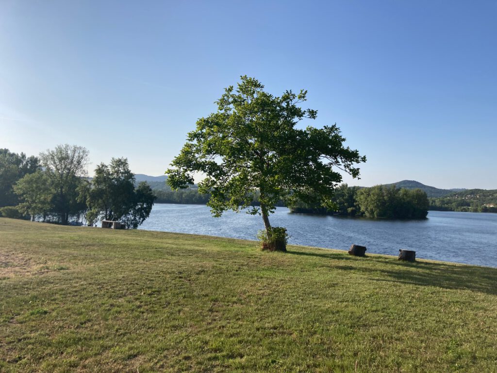 Blick über den Zernosekysee